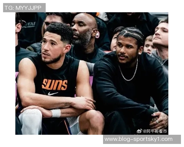 马布里分析布克与杰伦得分能力差异并强调格林应担任控卫角色